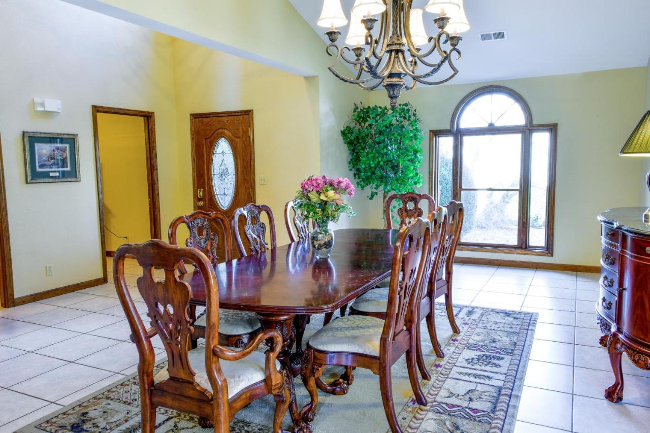Meadow Creek Manor Villa Whittier Exterior photo